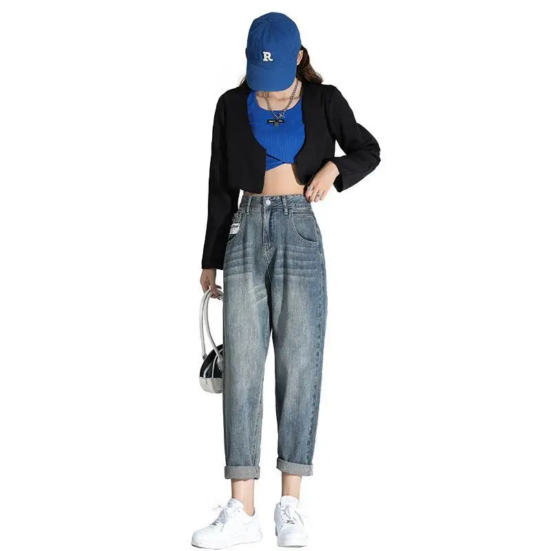 2023 Spring Autumn New Loose Turnip Jeans Womens High Waist Slim Wide Leg Design Women Harem Cropped Daddy Jean Pants Trousers
2023 Spring Autumn New Loose Turnip Jeans Womens High Waist Slim Wide Leg Design Women Harem Cropped Daddy Jean Pants Trousers