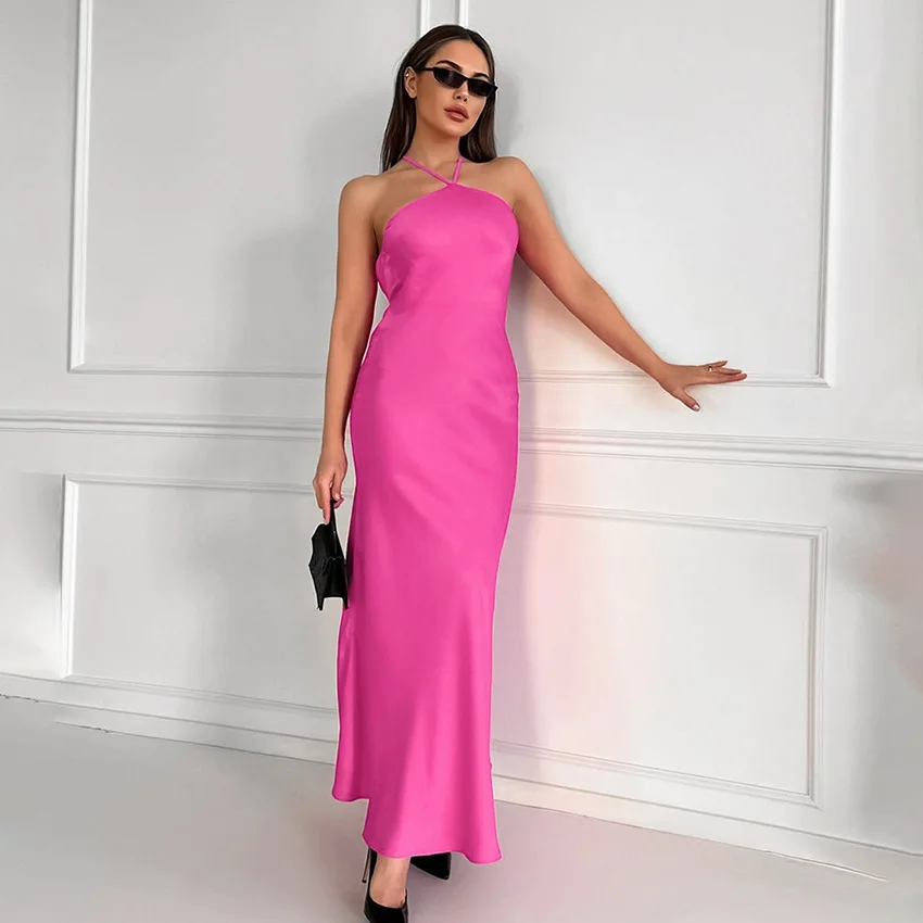 Fashion Satin Sexy Hanging Neck Dress Summer Women's Personal Street Nightclub Luxury Feeling Open Back Backpack Fish Tail Dress
Fashion Satin Sexy Hanging Neck Dress Summer Women's Personal Street Nightclub Luxury Feeling Open Back Backpack Fish Tail Dress