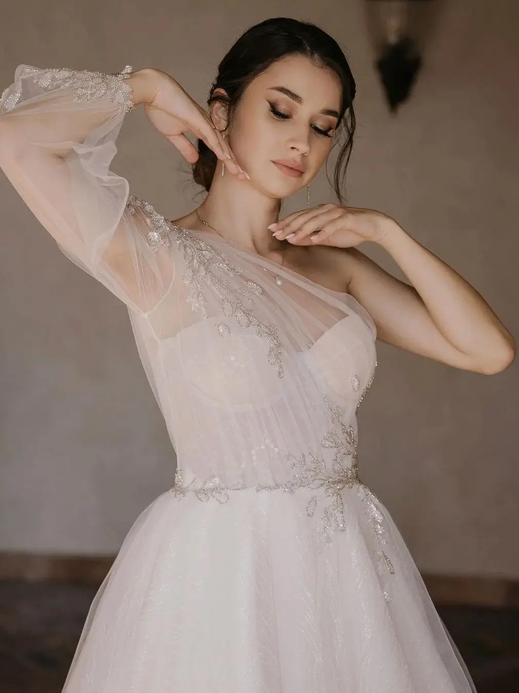 

Pastrol Wedding Dress For Women One-Shoulder Applique Long Bride Dress Tulle With Flowers A-Line Sweep Train Robe De Mariée