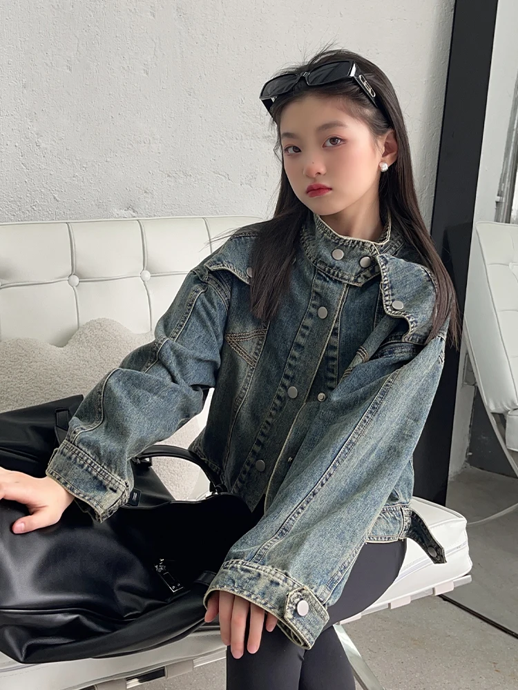 Baby girls' harbor style retro denim jacket 2023 spring new vintage short coat jacket long-sleeved kids jackets for girls
Baby girls' harbor style retro denim jacket 2023 spring new vintage short coat jacket long-sleeved kids jackets for girls