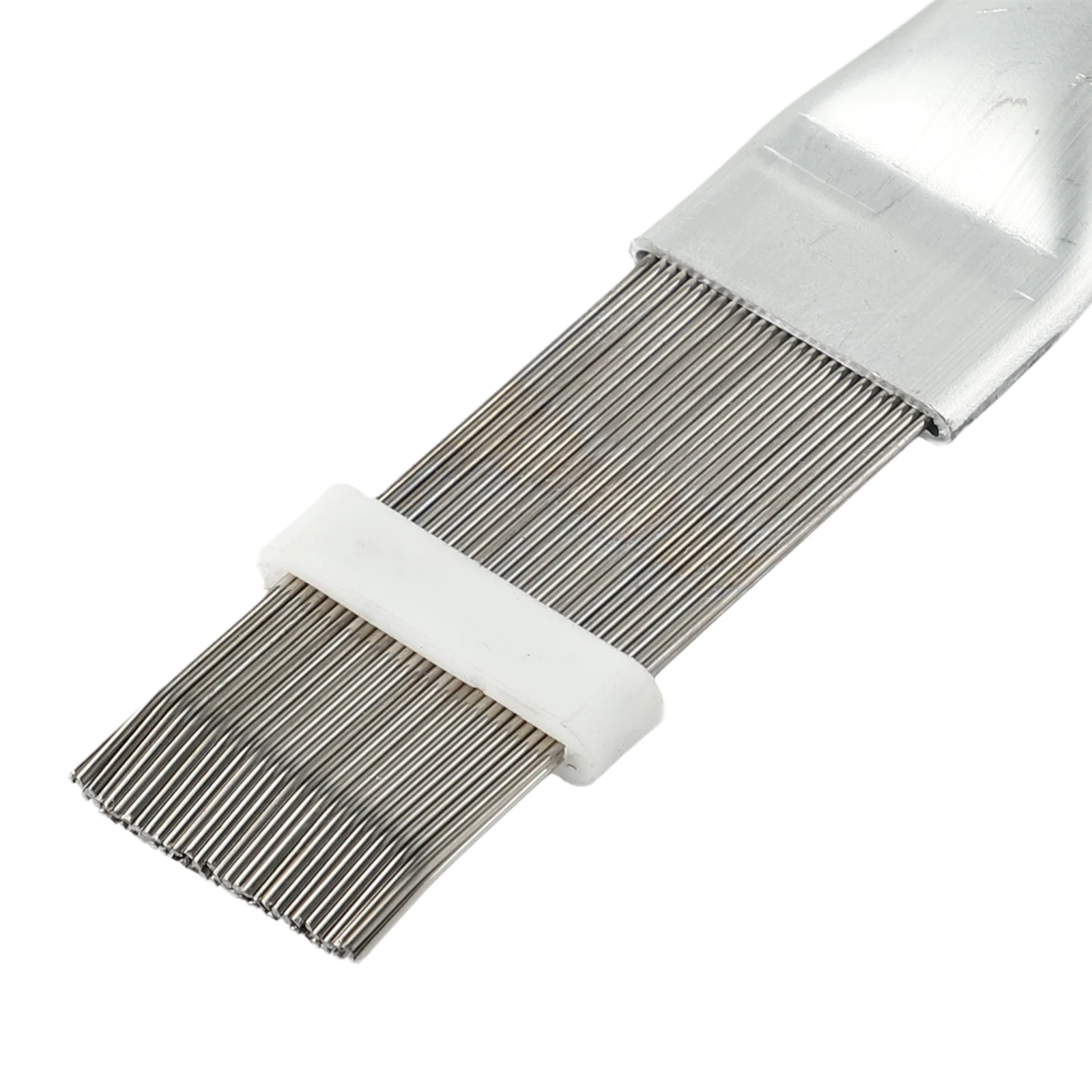 Keep Your A/C System Running Smoothly with 3 Piece FCR6 Fin Comb Tool Set Ring Comb Metal Radiator Fin Comb and Cleaning Brush
Keep Your A/C System Running Smoothly with 3 Piece FCR6 Fin Comb Tool Set Ring Comb Metal Radiator Fin Comb and Cleaning Brush