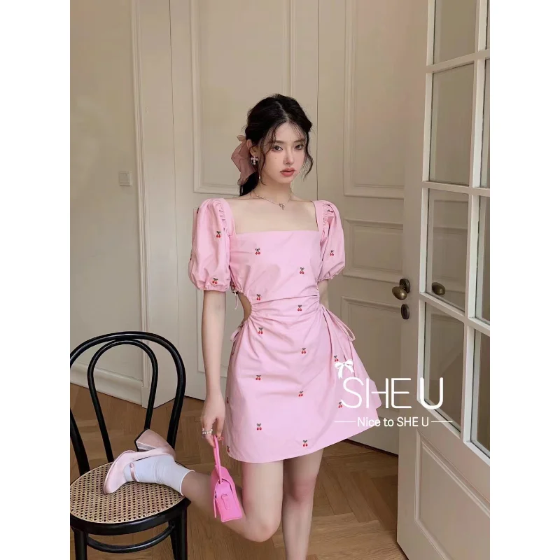 

Pink Cherry Floral Square Neckline Bubble Sleeve Backless Dress for Women's Summer New Pure Desire Style Girl Sexy Short Dresses