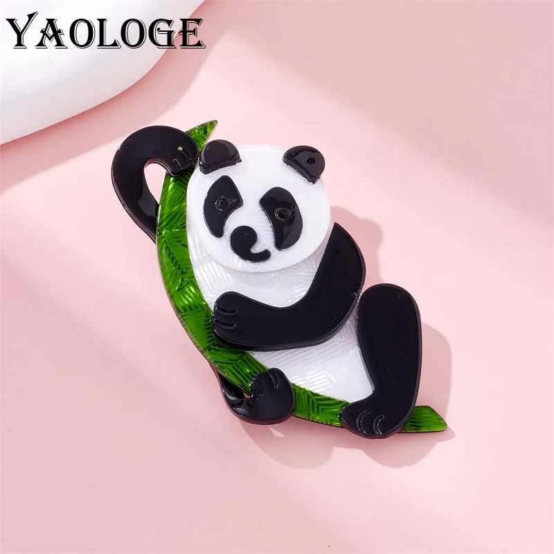 YAOLOGE Cute Bamboo Panda Brooches For Women Kids New Design Acrylic Material Cartoon Animal Pins Badges Handmade Jewelry Gifts
YAOLOGE Cute Bamboo Panda Brooches For Women Kids New Design Acrylic Material Cartoon Animal Pins Badges Handmade Jewelry Gifts