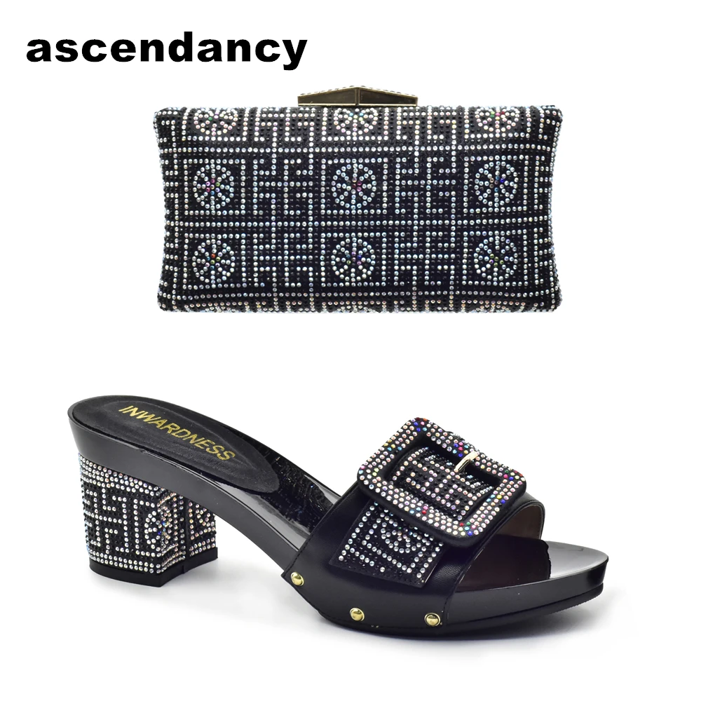 Black Color Shoe and Bag Set for Party In Women Ladies Italian Shoes and Bag Set Decorated with Rhinestone Party Shoes and Bag
Black Color Shoe and Bag Set for Party In Women Ladies Italian Shoes and Bag Set Decorated with Rhinestone Party Shoes and Bag