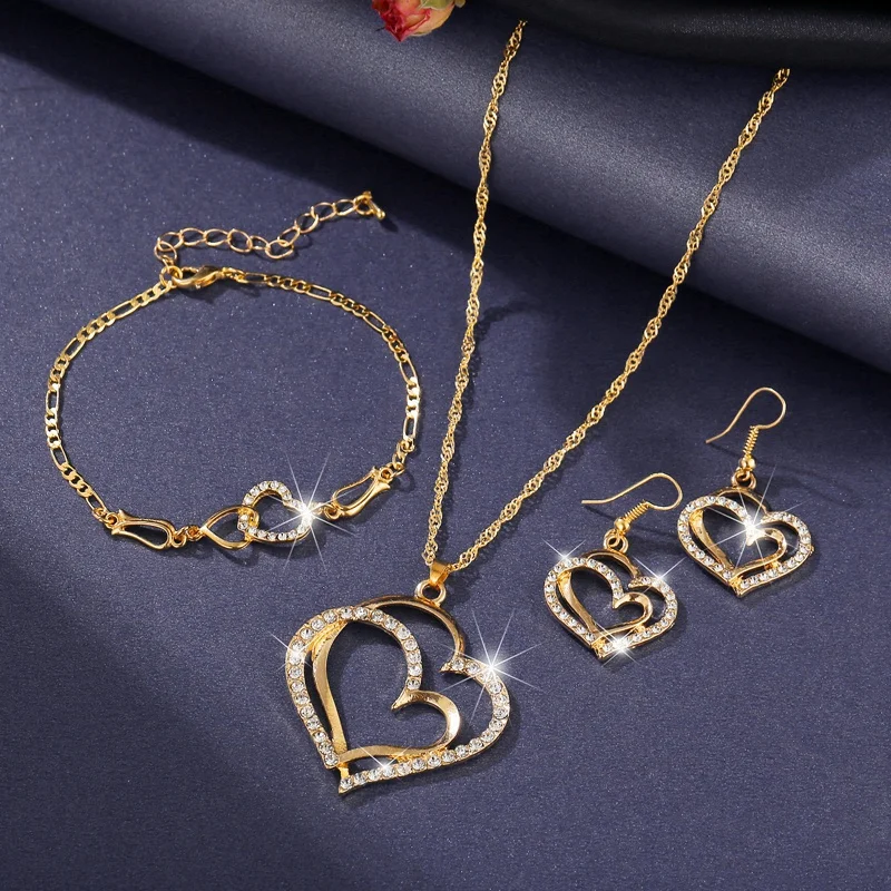 2023 Luxury Simple Big Small Hollow Double Heart-shaped Necklace Exquisite Crystal Zircon Pendant Chain Women's Wedding Jewelry 2023 Luxury Simple Big Small Hollow Double Heart-shaped Necklace Exquisite Crystal Zircon Pendant Chain Women's Wedding Jewelry