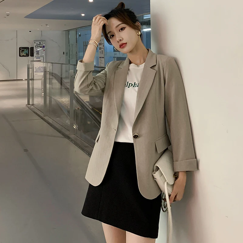 

Real Shot Internet Celebrity Casual Short Blazer Jacket Women 2021 New British Style Petite Suit Top High Quality Fashion New