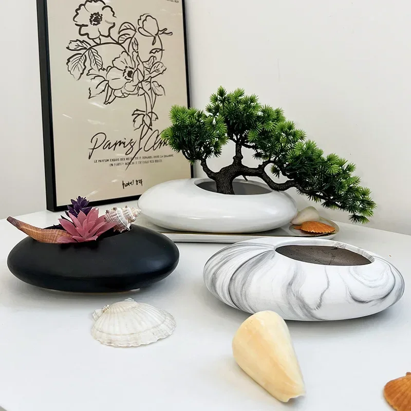 NEW Ceramic flowerpot modern creative Nordic succulent potted container oval cobblestone flowerpot decoration
NEW Ceramic flowerpot modern creative Nordic succulent potted container oval cobblestone flowerpot decoration