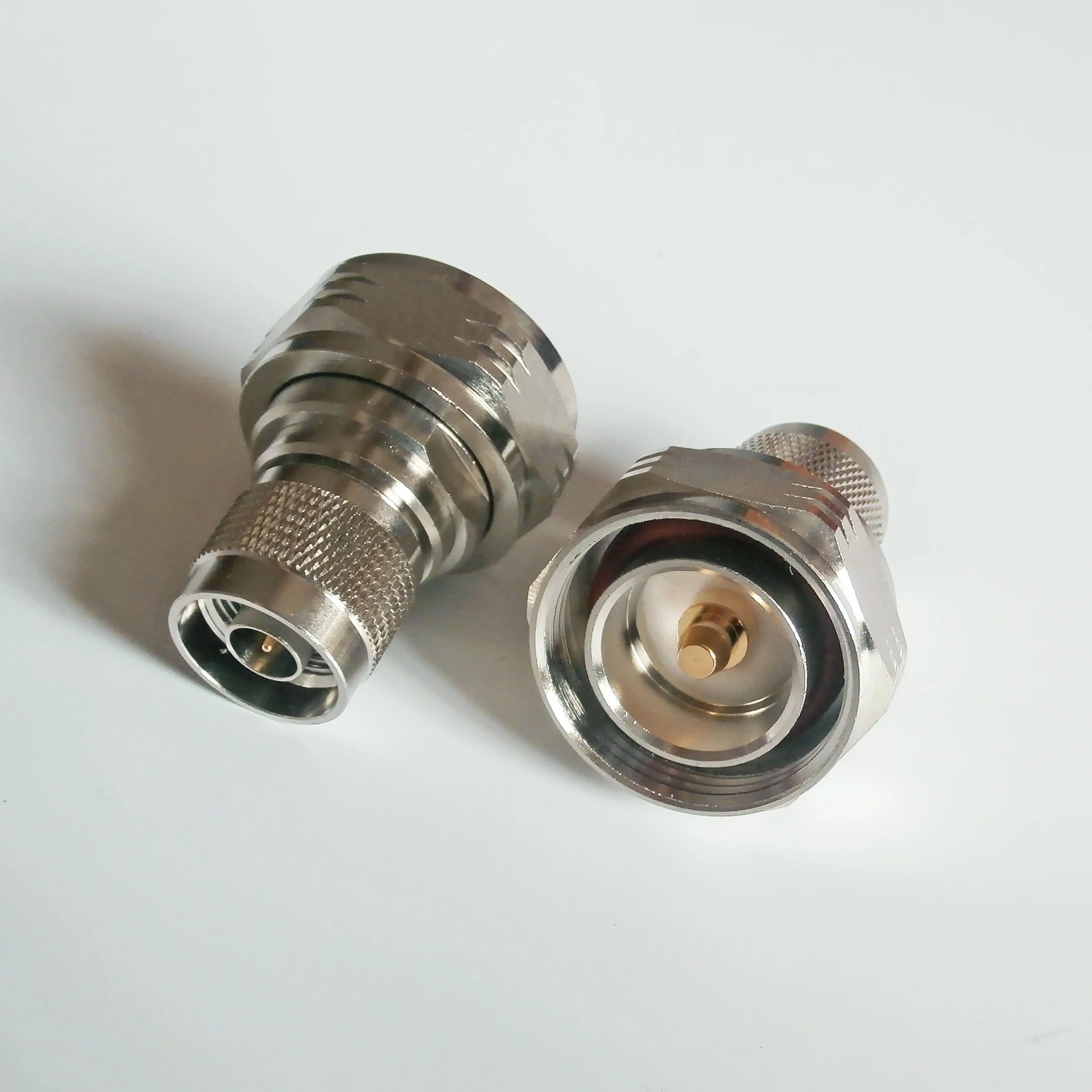 1X Pcs Adapter 7/16 DIN L29 Male To N Male Plug Cable Connector Socket N - L29 Jack Straight Brass Coaxial RF Adapters For test
1X Pcs Adapter 7/16 DIN L29 Male To N Male Plug Cable Connector Socket N - L29 Jack Straight Brass Coaxial RF Adapters For test