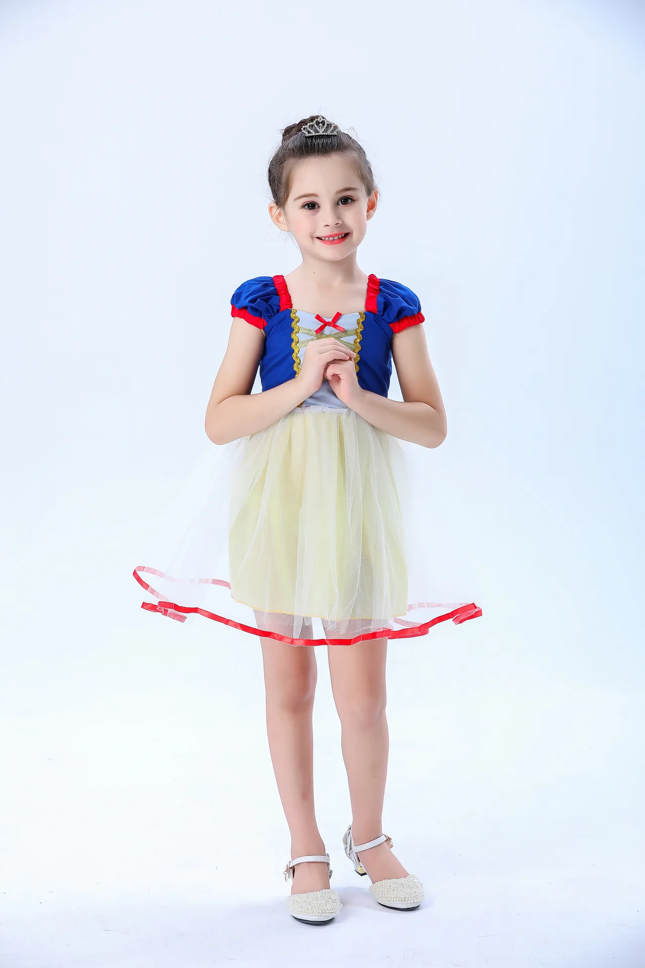 Платье Принцессы Диснея для маленьких девочек, мультяшное платье с пышными короткими рукавами, анимационное периферийное платье для косплея, повседневные платья для клубной вечеринки
Платье Принцессы Диснея для маленьких девочек, мультяшное платье с пышными короткими рукавами, анимационное периферийное платье для косплея, повседневные платья для клубной вечеринки