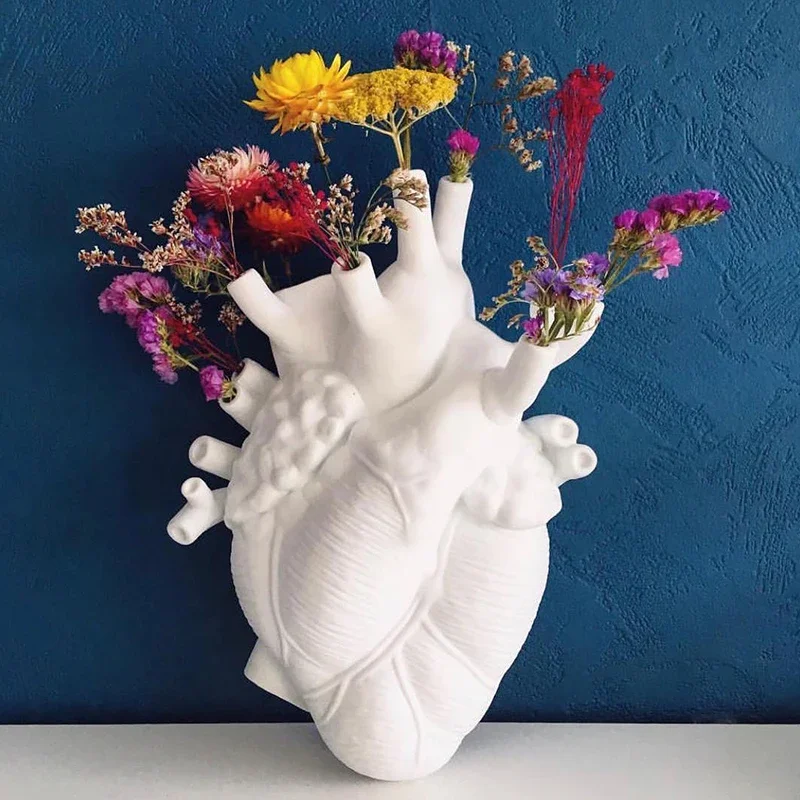 Hot Creative Anatomical Heart Vase Resin Flower Pot Heart Shape Vase Countertop Desktop Ornament Table Desk Flower Vase Decor
Hot Creative Anatomical Heart Vase Resin Flower Pot Heart Shape Vase Countertop Desktop Ornament Table Desk Flower Vase Decor