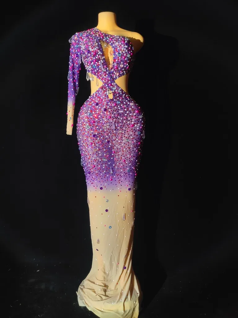 Cross Breast Single Shoulder Hollow Purple Female Singer Photography Water Diamond One Piece Wrap Hip Long Dress Performance
Cross Breast Single Shoulder Hollow Purple Female Singer Photography Water Diamond One Piece Wrap Hip Long Dress Performance