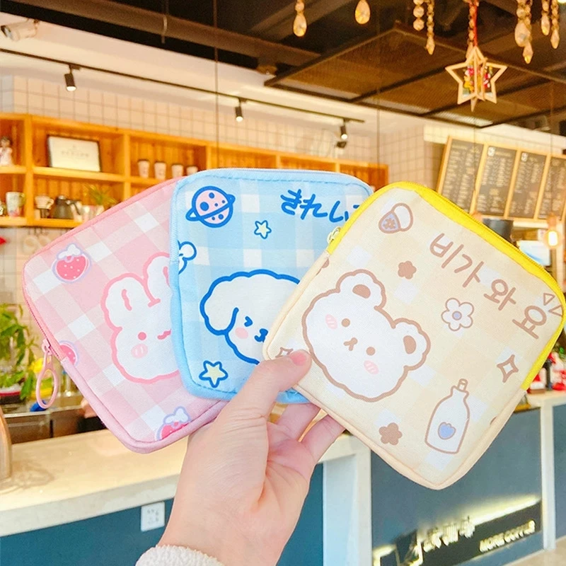 Korean Cute Bear Large Capacity Sanitary Napkin Storage Bags Girls Cartoon Physiological Period Tampon Organiser Bag Mini Bag
Korean Cute Bear Large Capacity Sanitary Napkin Storage Bags Girls Cartoon Physiological Period Tampon Organiser Bag Mini Bag