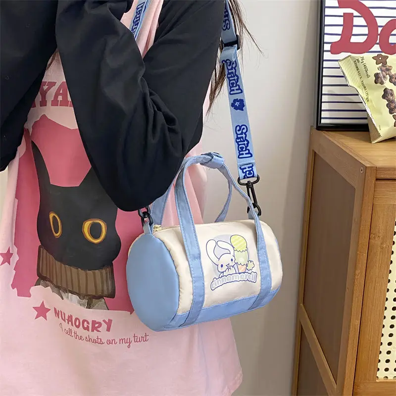 Cinnamoroll Anime Sweet Kawaii Sanrio Bucket Storage Bag Cute Cartoon Ins Y2K Kuromi Commuter Handbag Fashion Gifts for Girls
Cinnamoroll Anime Sweet Kawaii Sanrio Bucket Storage Bag Cute Cartoon Ins Y2K Kuromi Commuter Handbag Fashion Gifts for Girls