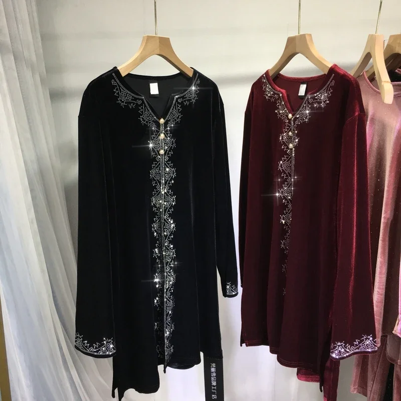 Blingbling Hot Drilling Women Dresses New Autumn Winter Shiny Diamond Pleuche V-neck Straight Dress Mid-long Loose Poullover Top
Blingbling Hot Drilling Women Dresses New Autumn Winter Shiny Diamond Pleuche V-neck Straight Dress Mid-long Loose Poullover Top