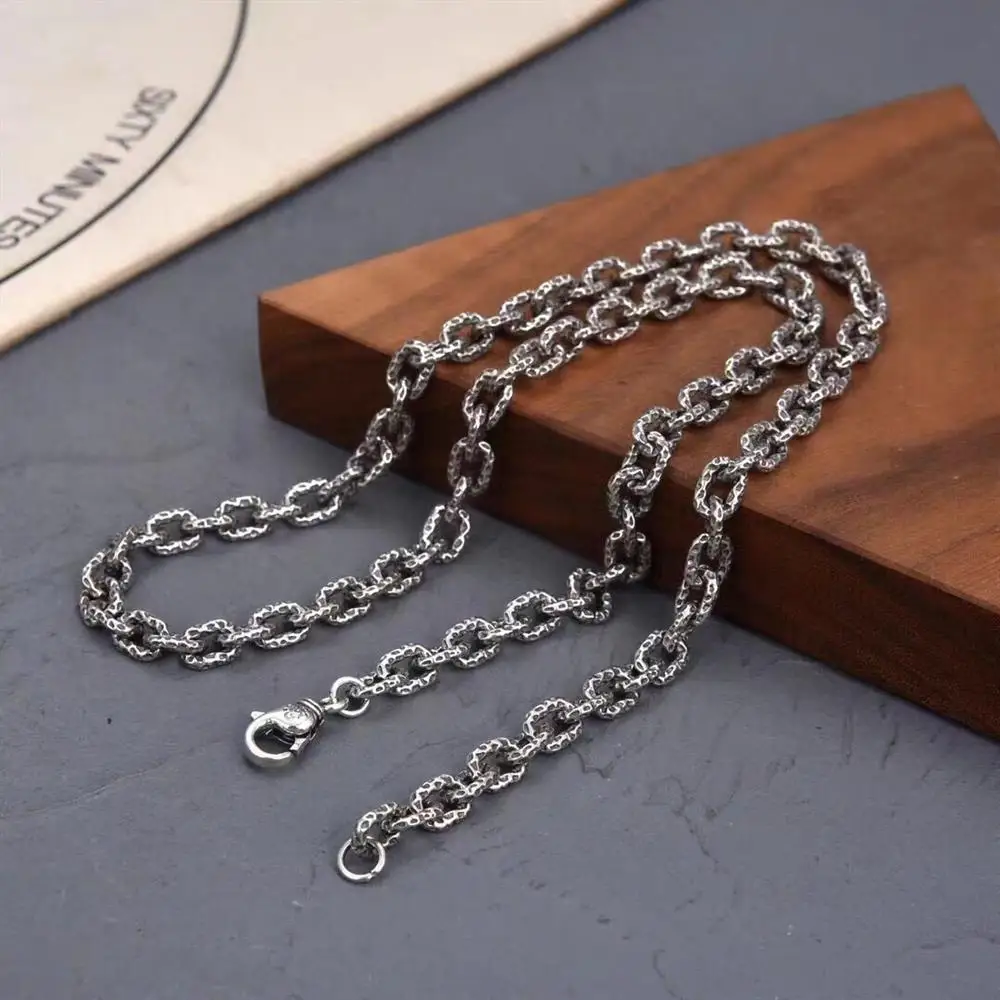 Personalized and creative, irregular men's necklace chain with a width of 6m, fashionable and versatile, simple and cool chain
Personalized and creative, irregular men's necklace chain with a width of 6m, fashionable and versatile, simple and cool chain