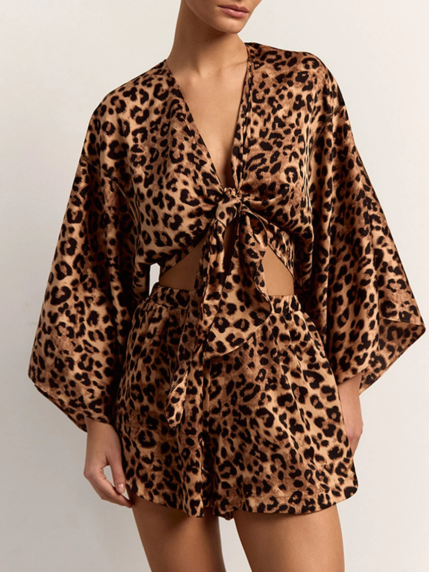

Marthaqiqi Leopard Print Women Sleepwear Set Long Sleeve Pyjama Sexy V-Neck Pajama Tank Tops Nightie Shorts Femme Nightwear Suit
