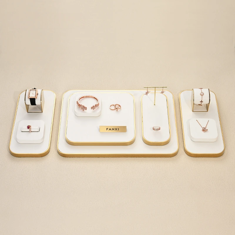 Luxury Jewelry Display Stand Light Luxury Ring Bracelet Watch Necklace Counter Jewelry Display Props
Luxury Jewelry Display Stand Light Luxury Ring Bracelet Watch Necklace Counter Jewelry Display Props