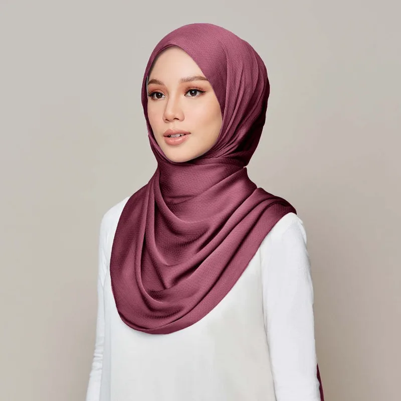 New Crinkle Hijabs for Woman Hoofddoek Headscarf Shawl Premium Muslim Fashion Hijab Head Scarf Headwraps Hair Turbans for Women
New Crinkle Hijabs for Woman Hoofddoek Headscarf Shawl Premium Muslim Fashion Hijab Head Scarf Headwraps Hair Turbans for Women