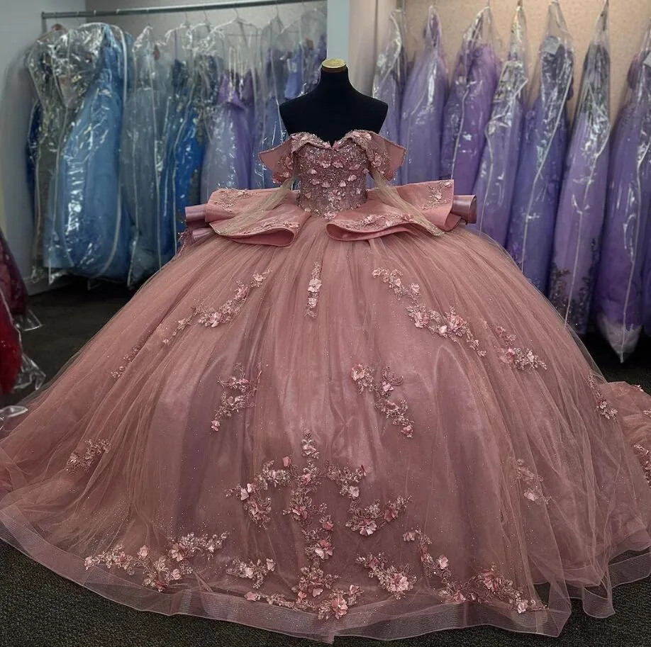 

Женское блестящее платье принцессы, розовое платье с открытыми плечами, длинным рукавом и 3D цветочным принтом, платье для выпускного вечера со шлейфом, 15 праздников