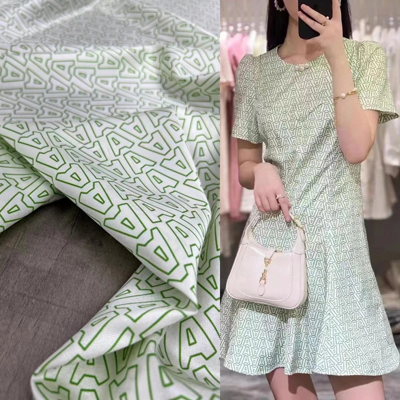 Fashion Letters A Logo Silk Fabric Classic Stretch Twill Shirt Dress Suit Skirt Clothes Designer Sewing Div Home Fabric Woven
Fashion Letters A Logo Silk Fabric Classic Stretch Twill Shirt Dress Suit Skirt Clothes Designer Sewing Div Home Fabric Woven