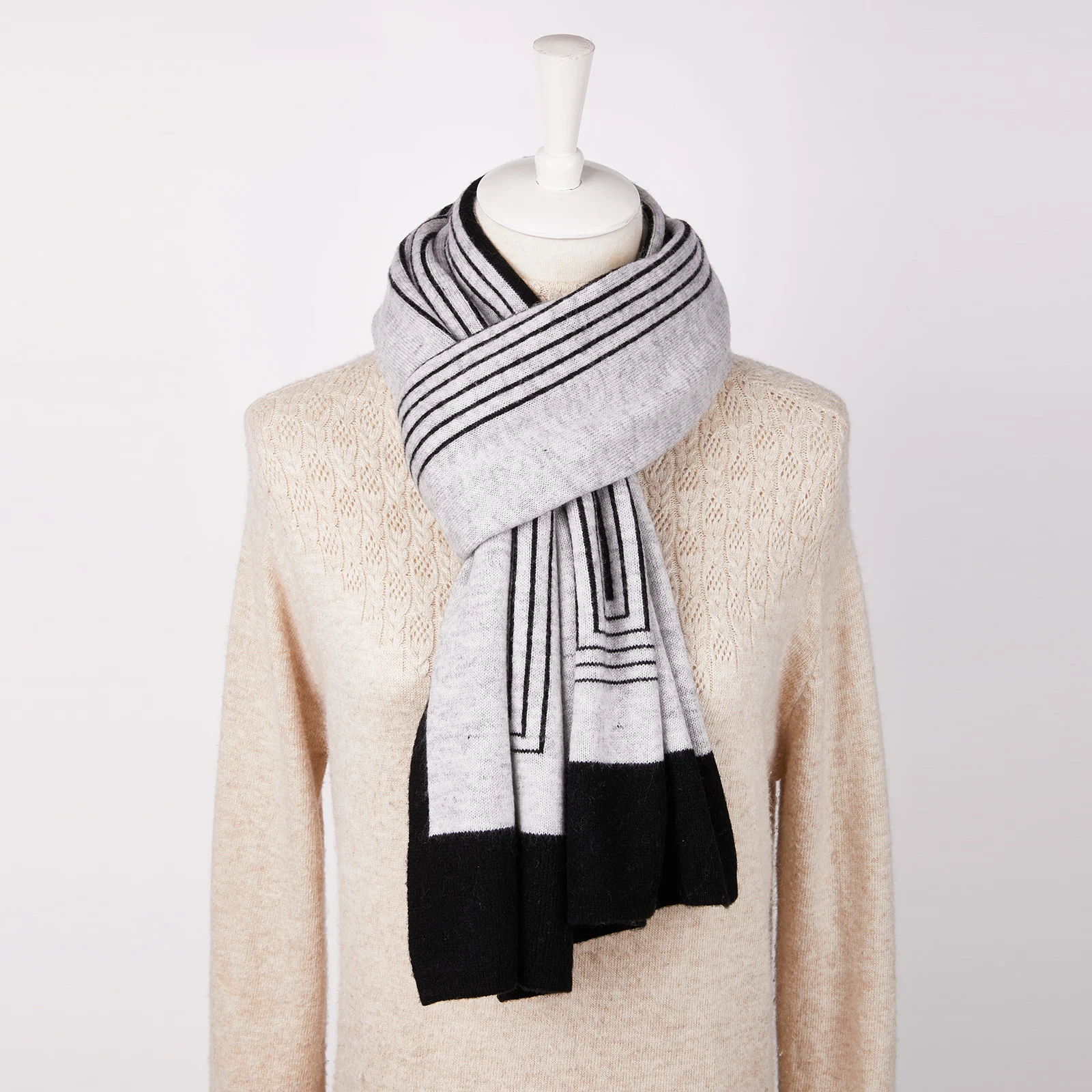 wool scarf women and men solid color winter warm knitted short thin scarves ladies adults scarf kids Christmas new year gift
wool scarf women and men solid color winter warm knitted short thin scarves ladies adults scarf kids Christmas new year gift
