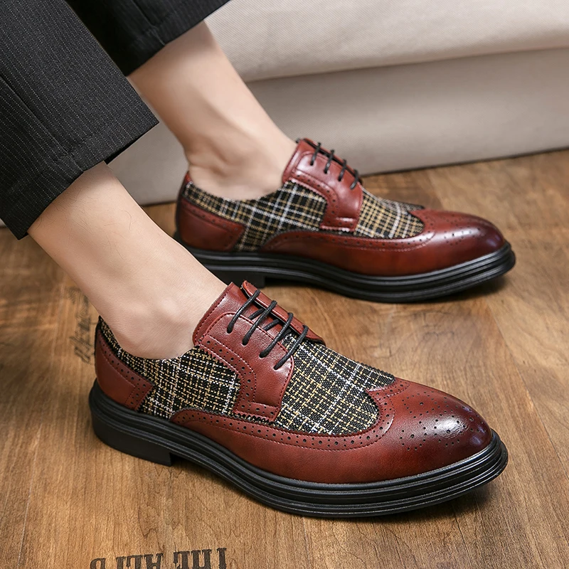Classic Genuine Leather Men's Brogue Shoes Comfortable Lace-up Dress Shoes Men Business Low Shoes for Men zapatos hombre vestir
Classic Genuine Leather Men's Brogue Shoes Comfortable Lace-up Dress Shoes Men Business Low Shoes for Men zapatos hombre vestir