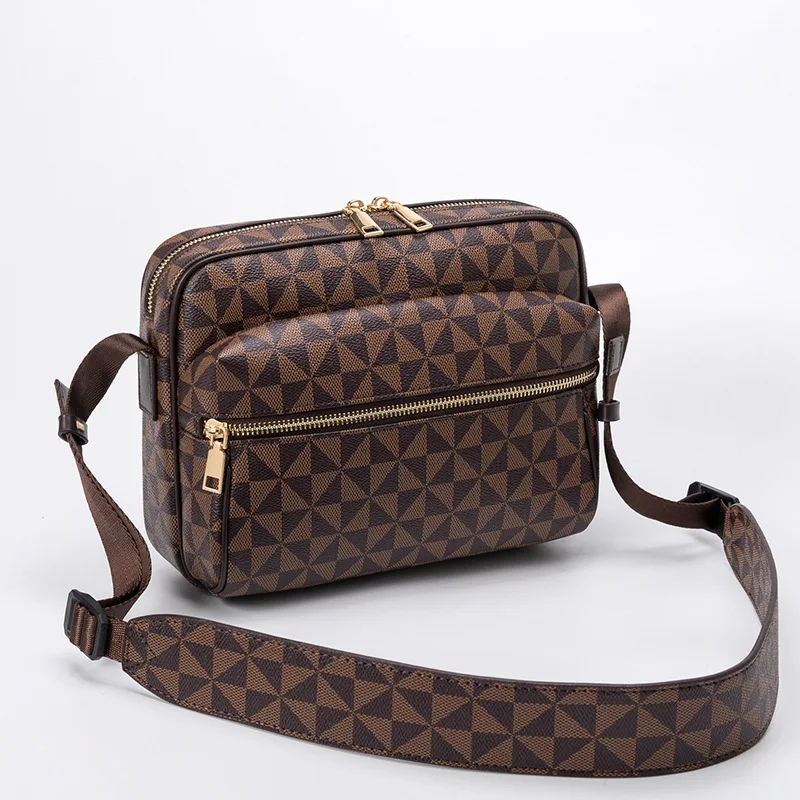 Men's Cross Body Shoulder Sling Bag Luxury Designer Fashion Trends Casual Waterproof Man Shoulder Messenger Crossbody Bags
Men's Cross Body Shoulder Sling Bag Luxury Designer Fashion Trends Casual Waterproof Man Shoulder Messenger Crossbody Bags