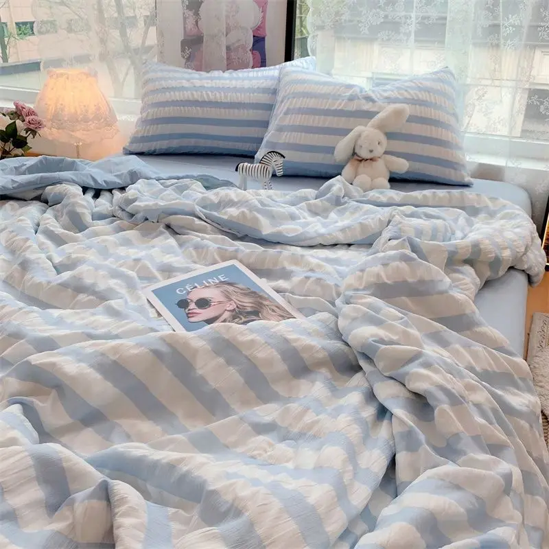 Summer Cool Quilt Comforter Korean Princess Style Solid Color Bubble Seersucker 2024 Newstyle Duvets Thin Blanket 봄이불
Summer Cool Quilt Comforter Korean Princess Style Solid Color Bubble Seersucker 2024 Newstyle Duvets Thin Blanket 봄이불