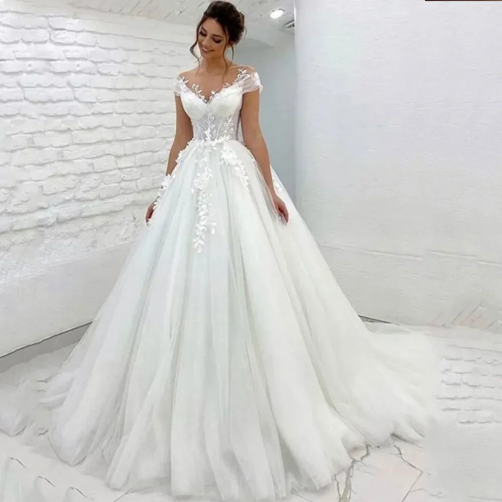Vintage Wedding Dresses 2023 White O-neck Applique Lace A-line Sweep Train Tulle Wedding Gowns For Bride Women vestido de noiva
Vintage Wedding Dresses 2023 White O-neck Applique Lace A-line Sweep Train Tulle Wedding Gowns For Bride Women vestido de noiva