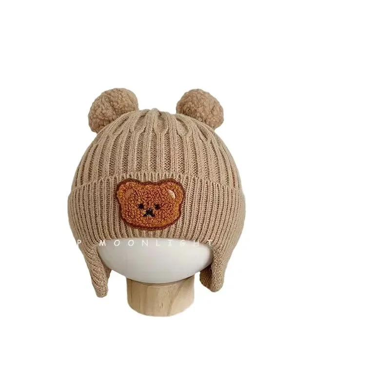 

Новая простая ветрозащитная вязаная шапка с милым медведем для защиты ушей для детей зимняя утолщенная теплая шерстяная детская шапка