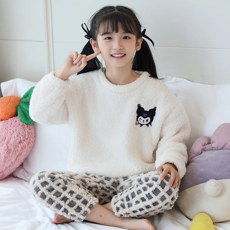 2023 Kawaii Anime Sanrios Kuromi Cinnamoroll My Melody Пижамный комплект для девочек Зимняя Детская домашняя одежда Фланелевая пижама подарок для детей
2023 Kawaii Anime Sanrios Kuromi Cinnamoroll My Melody Пижамный комплект для девочек Зимняя Детская домашняя одежда Фланелевая пижама подарок для детей