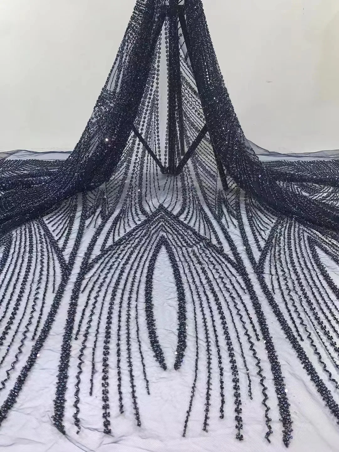 Luxury Beaded Lace Fabric Embroidery African Lace Fabric 2023 High Quality Sequins Lace Fabrics Nigerian French Net for Party
Luxury Beaded Lace Fabric Embroidery African Lace Fabric 2023 High Quality Sequins Lace Fabrics Nigerian French Net for Party
