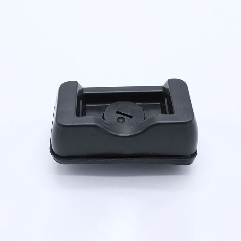 Car Jack Lift Pad Point Support Rubber Block 2039970186 for Mercedes Benz A209 C209 C215 W20 W203 W220 W210 W211 A2039970186
Car Jack Lift Pad Point Support Rubber Block 2039970186 for Mercedes Benz A209 C209 C215 W20 W203 W220 W210 W211 A2039970186