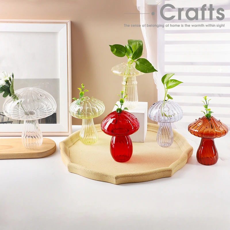 

Nordic Cute Glass Mushroom Vase Plant Hydroponic Flower Arrangement Home Furnishings Crafts Home Decoration Ornaments Creative