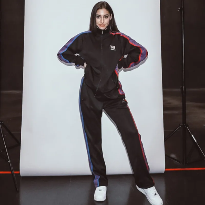 Needles Black Jacket 1:1 High Quality Zip Lapel Butterfly Embroidery Jacket Men Women AWGE Stripe Sweatshirt Suit
Needles Black Jacket 1:1 High Quality Zip Lapel Butterfly Embroidery Jacket Men Women AWGE Stripe Sweatshirt Suit