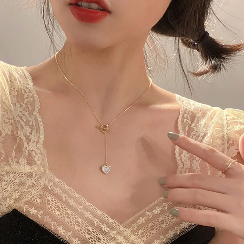 

Temperament Micro-inlaid Zircon Heart Tassels Pendant Necklaces for Women Clavicle Chains Neck Chain Choker Ladies Jewelry Gifts