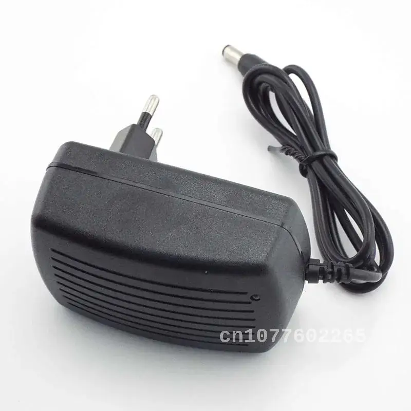 AC / DC Adapter DC 12V 3A AC 100-240V Converter Power Supply Charger Plug 5.5*2.1mm 4.0*1.7mm 3.5*1.35mm 2.5*0.7mm Plug in C1
AC / DC Adapter DC 12V 3A AC 100-240V Converter Power Supply Charger Plug 5.5*2.1mm 4.0*1.7mm 3.5*1.35mm 2.5*0.7mm Plug in C1