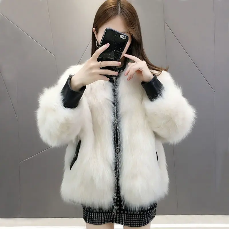 Women's Winter Fur Jacket 2023 New Elegant Loose Fashionable PU Standing Collar Faux Fox Coat Women B40
Women's Winter Fur Jacket 2023 New Elegant Loose Fashionable PU Standing Collar Faux Fox Coat Women B40