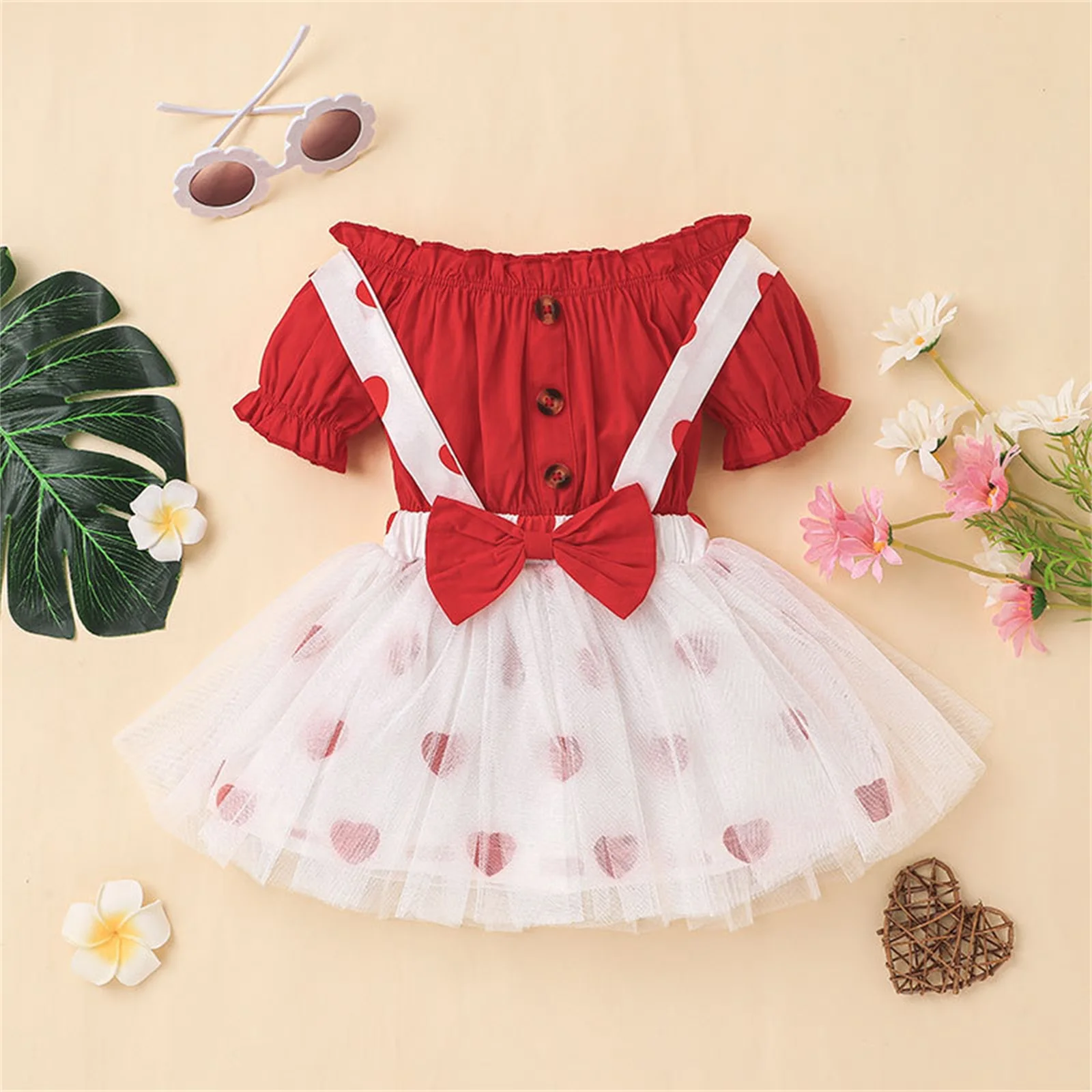 Toddler Baby Girl Valentine's Day Outfit Short Sleeve Boat-Neck Top+Heart Print Tulle Suspender Strap Skirts Set
Toddler Baby Girl Valentine's Day Outfit Short Sleeve Boat-Neck Top+Heart Print Tulle Suspender Strap Skirts Set