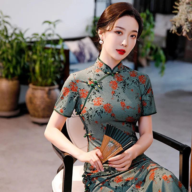 

Manrarin Collar Cheongsam Chinese Traditional Style Dress With Vintage Buttons Print Qipao Women Short Sleeve Gown Vestidos