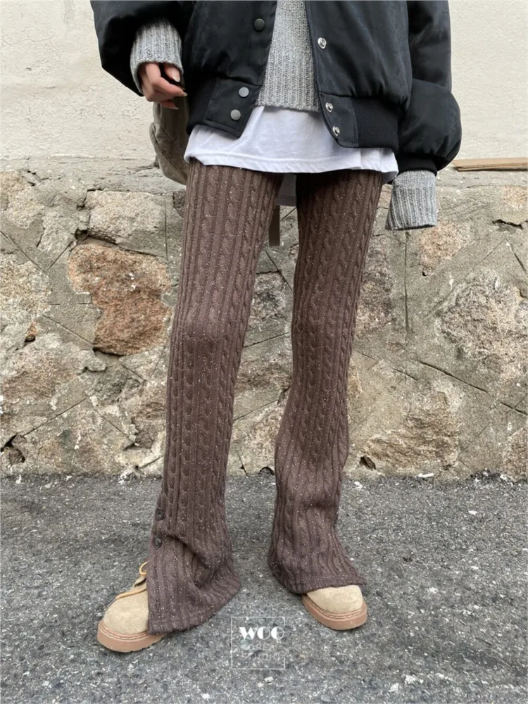 Women's Knitted Pants 2023 New Mixed Color Thread Button Design Casual Knitted Mopping Pants Free Shipping
Women's Knitted Pants 2023 New Mixed Color Thread Button Design Casual Knitted Mopping Pants Free Shipping