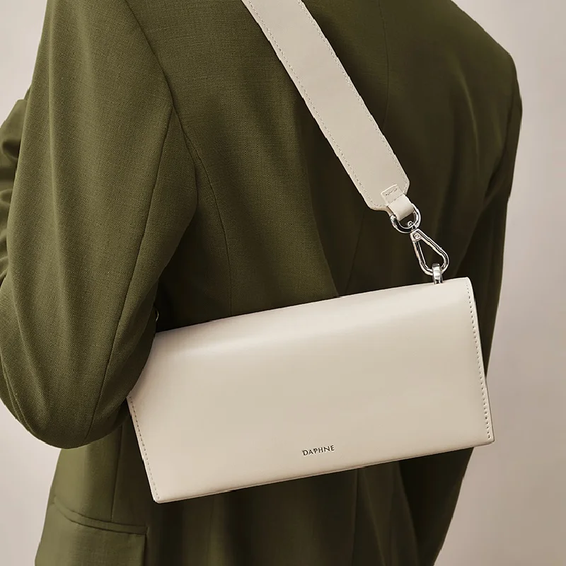 New Brand High Quality Real Leather Women Shoulder Bag Original Handbags Girls Envelope Purses Luxurious #3045
New Brand High Quality Real Leather Women Shoulder Bag Original Handbags Girls Envelope Purses Luxurious #3045