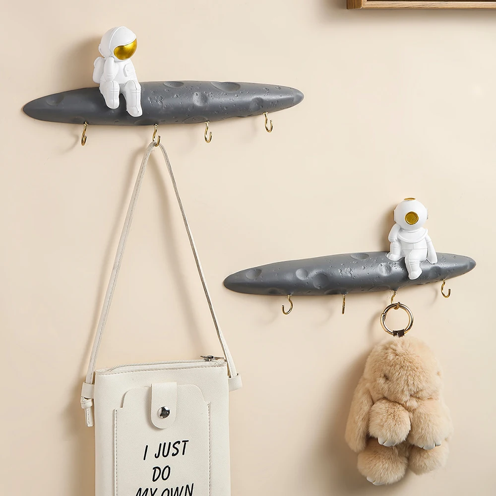 Astronaut Resin Hook Wall Decor Key Holder Wall Minimalism Room Decor Accessories Teen Girls Wall Hooks Hanging Entrance Decor
Astronaut Resin Hook Wall Decor Key Holder Wall Minimalism Room Decor Accessories Teen Girls Wall Hooks Hanging Entrance Decor