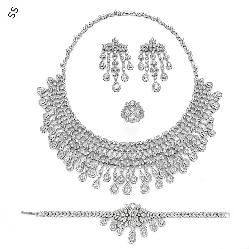 Middle East Popular Bride Jewelry Set AAA Zircon Necklace Bracelet Earrings Ring 4 Pieces Wedding Accessories for Women Charms
Middle East Popular Bride Jewelry Set AAA Zircon Necklace Bracelet Earrings Ring 4 Pieces Wedding Accessories for Women Charms