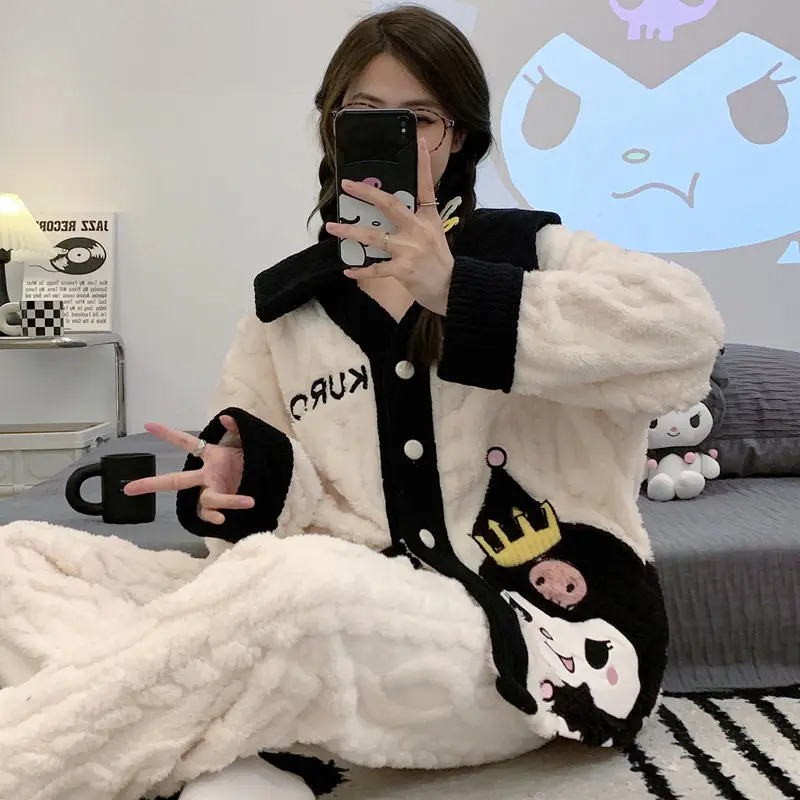 Kuromi Pajamas Female Sanrios Autumn Winter Coral Fleece Kawaii Thicken Cartoon Can Be Worn Outside Tracksuit Suit Girl Gift
Kuromi Pajamas Female Sanrios Autumn Winter Coral Fleece Kawaii Thicken Cartoon Can Be Worn Outside Tracksuit Suit Girl Gift