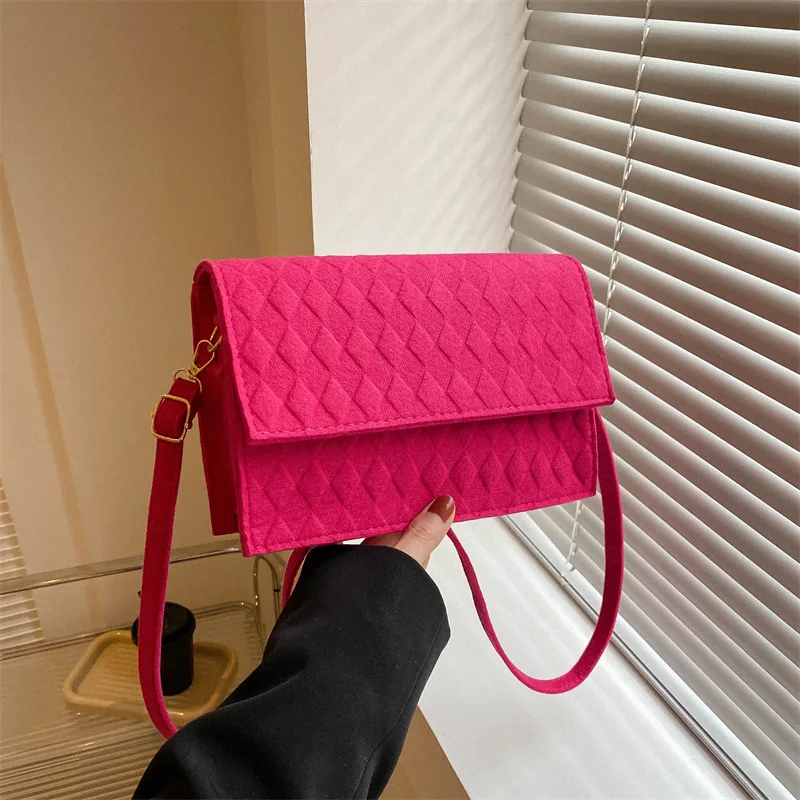 2023 Crossbody Bags for Women Felt Summer Texture One-shoulder Armpit Bag Handbag сумка женская
2023 Crossbody Bags for Women Felt Summer Texture One-shoulder Armpit Bag Handbag сумка женская