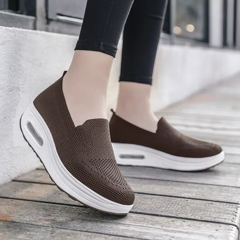 Women's Air Cushioning Sneakers Summer New Breathable Fly Weave Wedge Shoes for Women Flat Slip on Casual Ladies Walking Shoes
Women's Air Cushioning Sneakers Summer New Breathable Fly Weave Wedge Shoes for Women Flat Slip on Casual Ladies Walking Shoes