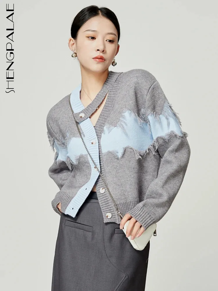 SHENGPALAE Niche Design Cardigan For Women Contrast Color Spliced Tassel V-neck Sweater Autumn 2023 New Female Knit Tops 5R7777
SHENGPALAE Niche Design Cardigan For Women Contrast Color Spliced Tassel V-neck Sweater Autumn 2023 New Female Knit Tops 5R7777