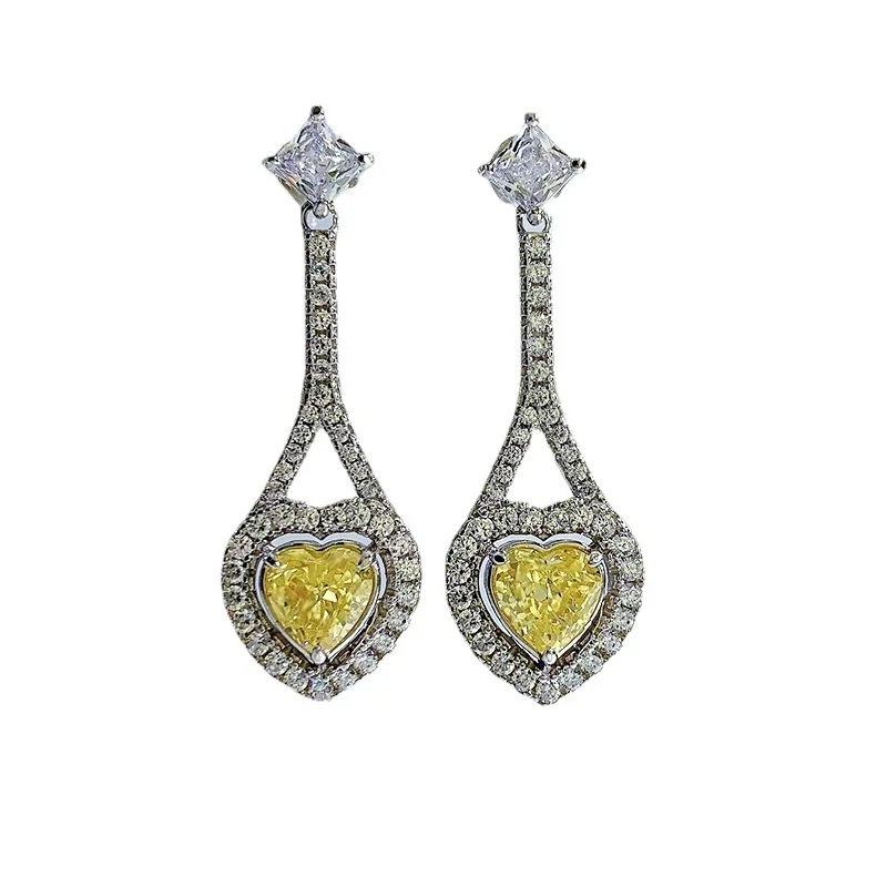 Серебряные ушные гвозди S925 6*6, инкрустированные модными европейскими и американскими модными бутиками ювелирных изделий для женщин
Серебряные ушные гвозди S925 6*6, инкрустированные модными европейскими и американскими модными бутиками ювелирных изделий для женщин