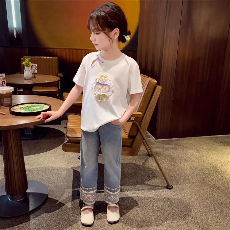 Casual Fashion Spring Summer Girl's Straight Tube Embroidery New Chinese Style Elastic Waist Jeans Infant Toddler Child 1-14y
Casual Fashion Spring Summer Girl's Straight Tube Embroidery New Chinese Style Elastic Waist Jeans Infant Toddler Child 1-14y